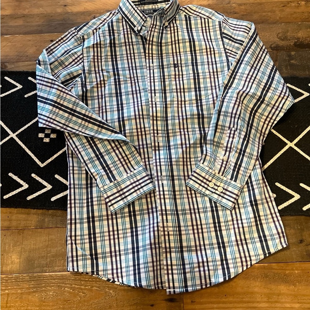 IZOD button down